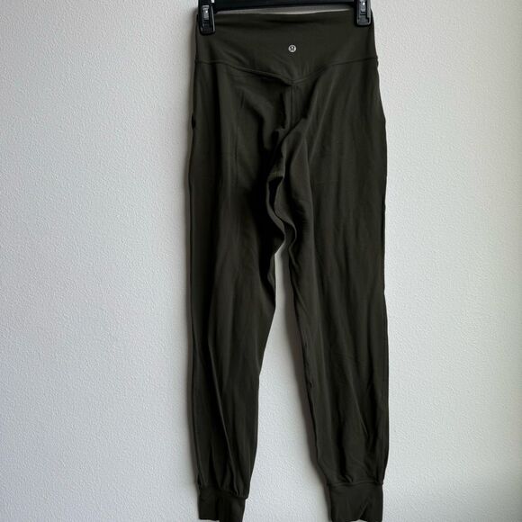 Lululemon Bundle Fast Midnight Navy Align Jogger Gear Up Olive Green  Size 4 - Picture 5 of 16